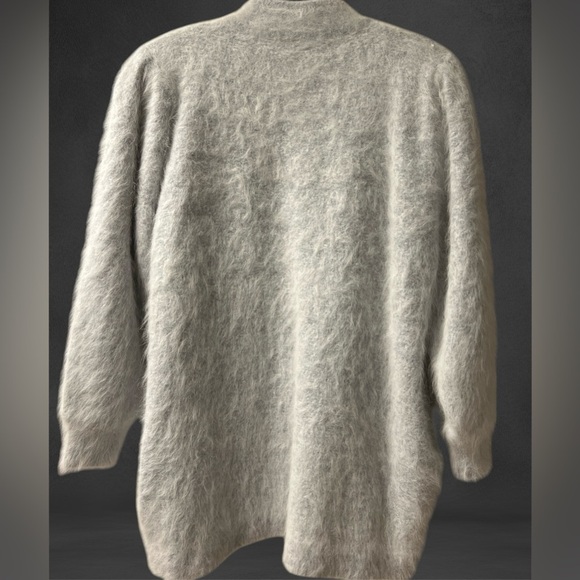 Vintage Lee Sands Angora Cardigan–Pearl Beaded Floral Embroidery–Made in Korea - Picture 3 of 16